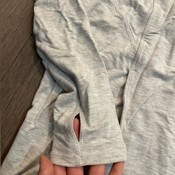 Lululemon zip up wrap - Picture 2 of 7